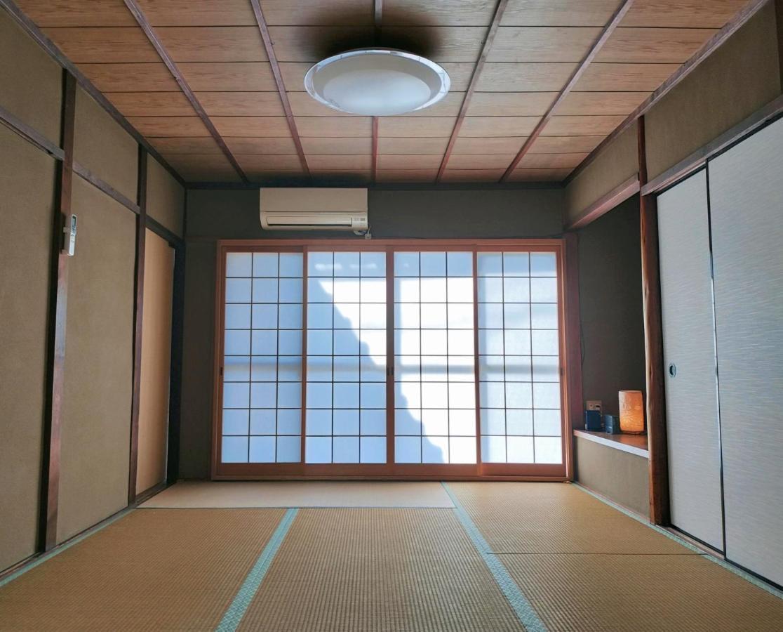 Retro Villa Fooga 昭和町屋貸切 風雅 Kinugasa Екстер'єр фото