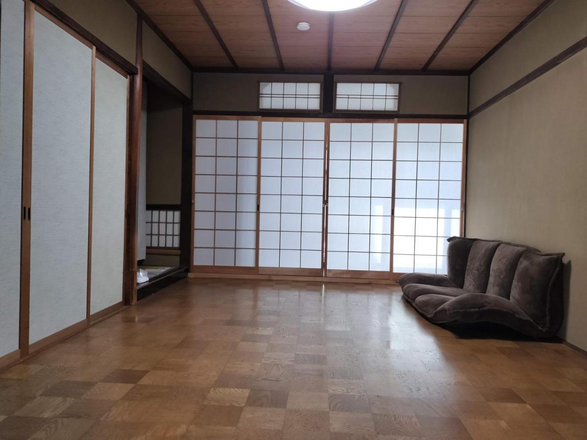 Retro Villa Fooga 昭和町屋貸切 風雅 Kinugasa Екстер'єр фото